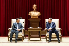 Hanoi leader pledges to boost ties with Laos 
