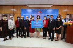 Vietnamese people join Cuba’s efforts to cope with COVID-19