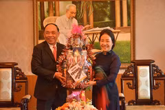 Cambodia’s delegations pay Tet visits to Kien Giang