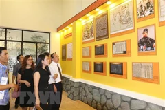 Display of Saigon – from feudal urban areas to western city 