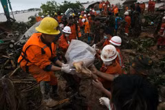 At least 50 die in jade mine landslide in Myanmar