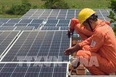 HCM City to connect all rooftop solar systems to power grid