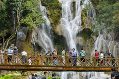 Laos’ GDP forecast to contract by 2.5 percent: ADB