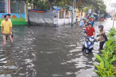 Southern region suffers from high tide peaking