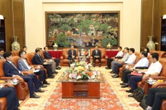 An overview of the meeting between Secretary of the provincial Party Committee Nguyen Huu Nghia and RoK Ambassador to Vietnam Choi Youngsam. (Photo: baohungyen.vn)