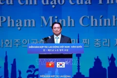 Prime Minister Pham Minh Chinh speaking at Vietnam-RoK Labour Cooperation Forum (Photo: VNA)