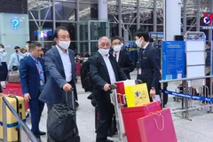 Hanoi-HCM City becomes top four busiest domestic air routes