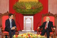 Party leader Nguyen Phu Trong welcomes Canadian PM Trudeau