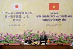 Vietnamese, Japanese young deputies share experience 