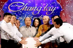 Television programme raises fund for the poor in Hanoi, HCM City 