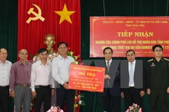 Laos provides relief to Phu Yen’s storm victims