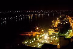 Can Tho flares up with lantern festival