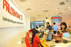 Insurers, bankers banking on each other 