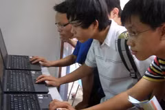 Vietnam strives to up Internet oversight