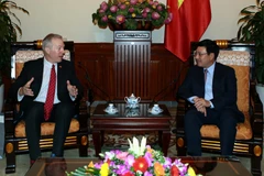 Deputy PM Pham Binh Minh meets outgoing US ambassador