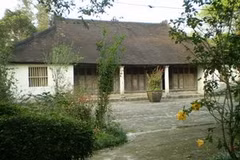 Thua Thien-Hue: Tour to ancient village attractive to visitors