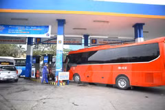 Petrolimex to sell Euro5 diesel oil from 2018