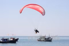 Da Nang Paragliding Open 2017 kicks off