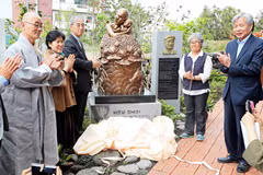 “Vietnam Pieta” statue unveiled on Jeju Island