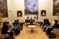 At the working session (Source: VNA)
