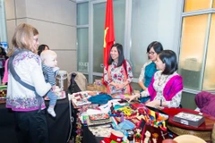 Vietnamese culture promoted at Winternational Embassy Showcase