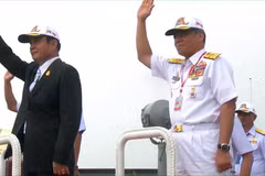 Thai PM present on navy ship for International Fleet Review 2017 procession