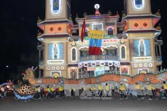 Cao Dai sect holds most significant annual ritual