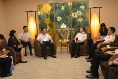 Vietnam, Singapore navies bolster cooperative ties