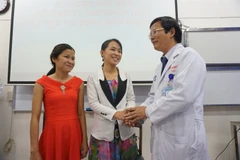 Doctors perform first paired-kidney exchange transplant