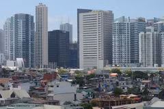 Vietnam-Philippines business forum held in HCM City 