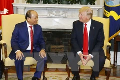 PM Nguyen Xuan Phuc returns to Hanoi, concludes US visit 