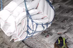 Philippine private sector required to import cheap rice