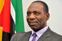 Mozambique’s PM starts official visit to Vietnam