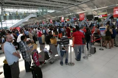 Bangkok airport infrastructure fails to meet traffic demand