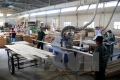 Nearly 8 billion USD of forestry products exported in 2017