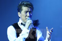 Dam Vinh Hung to represent Vietnam in MTV EMA 2017