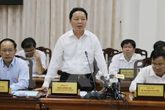 Minister pledges flood-resistant housing support in Mekong Delta 