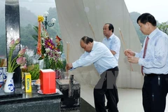 PM commemorates fallen soldiers in Son La