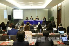 APEC officials discuss property rights protection in border