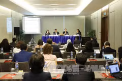 APEC officials discuss property rights protection in border