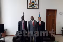 Uganda keen on boosting ties with Vietnam