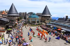 Da Nang takes advantage of APEC week to promote tourism