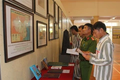 Exhibition on Hoang Sa, Truong Sa held in Ha Nam province
