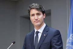 Canadian PM looks to advance ties with Vietnam 