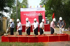 Novaland builds bridges in Dong Thap
