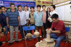 Vietnam craft village fair kicks off in Hanoi