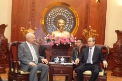HCM City leader meets Russian ambassador