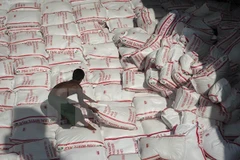 Thailand to sell all rice reserves in 2017