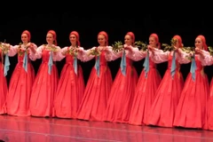 Russian dances, photos come to town