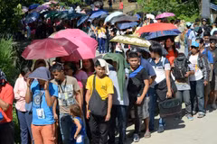 Philippines: 2,000 people trapped in Marawi battle